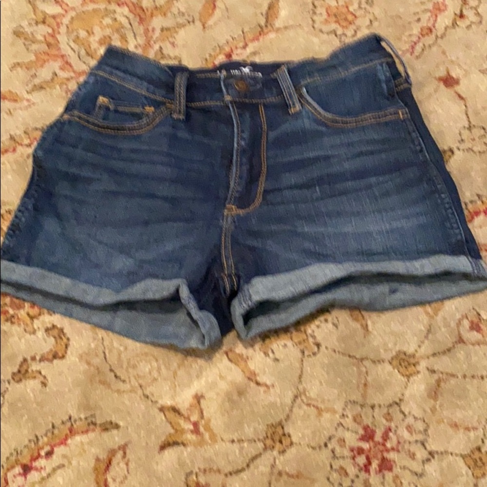 Hollister Denim shorts 24 waist